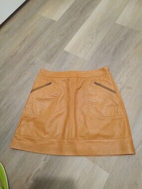 Halogen Size 4 Gorgeous Buttery Caramel Leather Mini Skirt with Zip Pockets